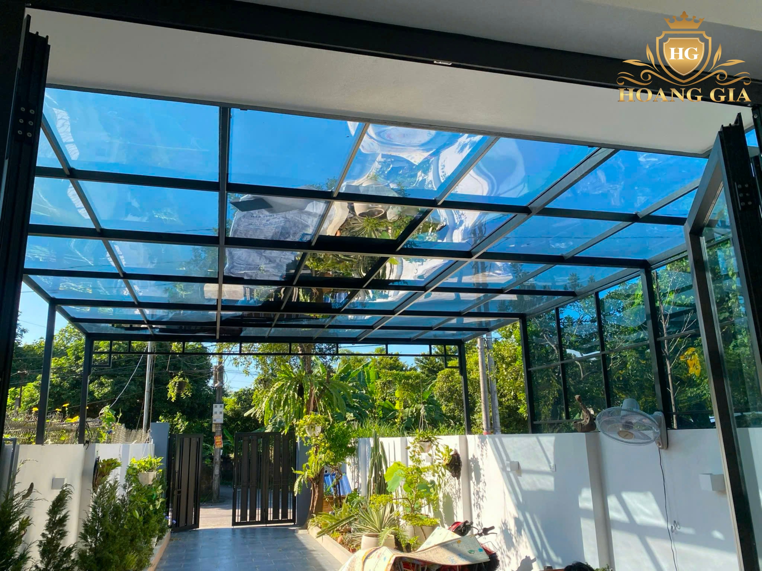 C&ocirc;ng tr&igrave;nh ngo&agrave;i trời từ Polycarbonate