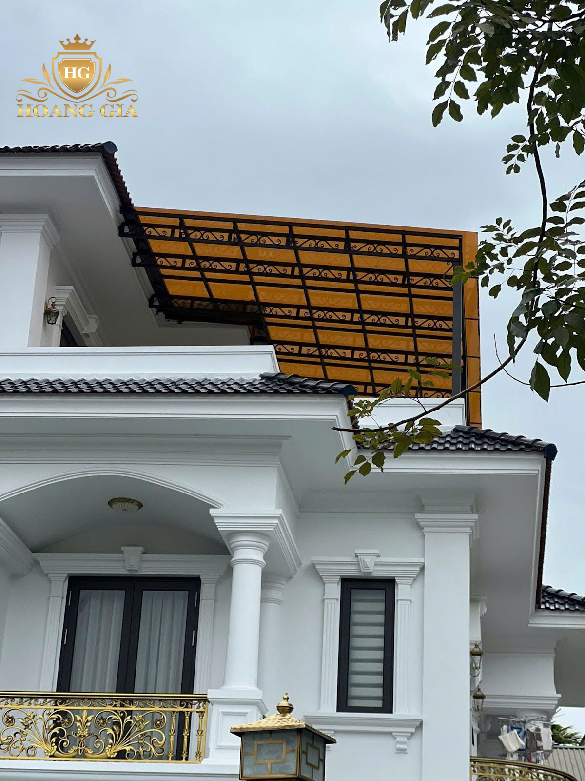 [ĐIỂM YẾU] tấm nhựa che nắng mưa Poly: Cách khắc phục