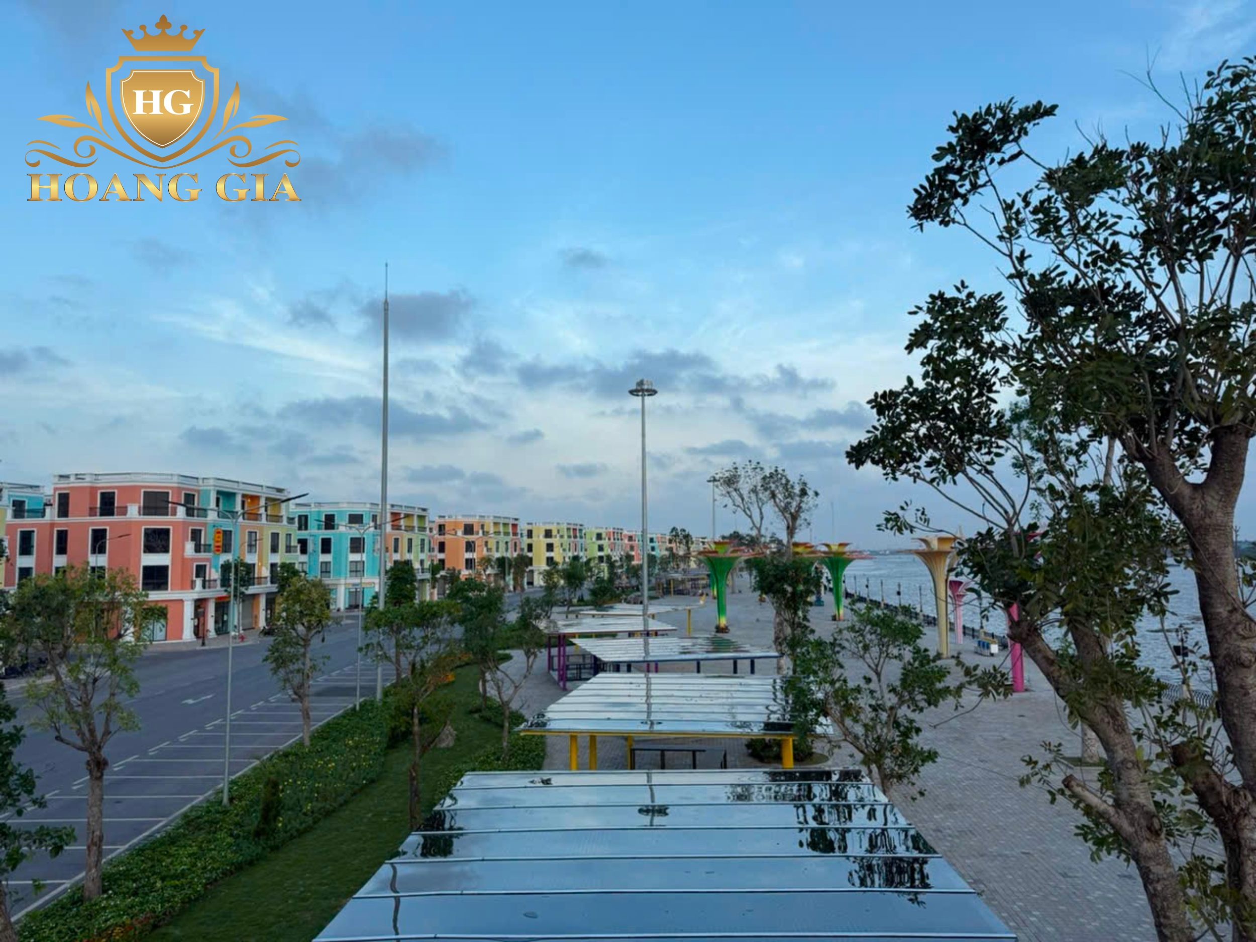 Tấm Polycarbonate vinahome