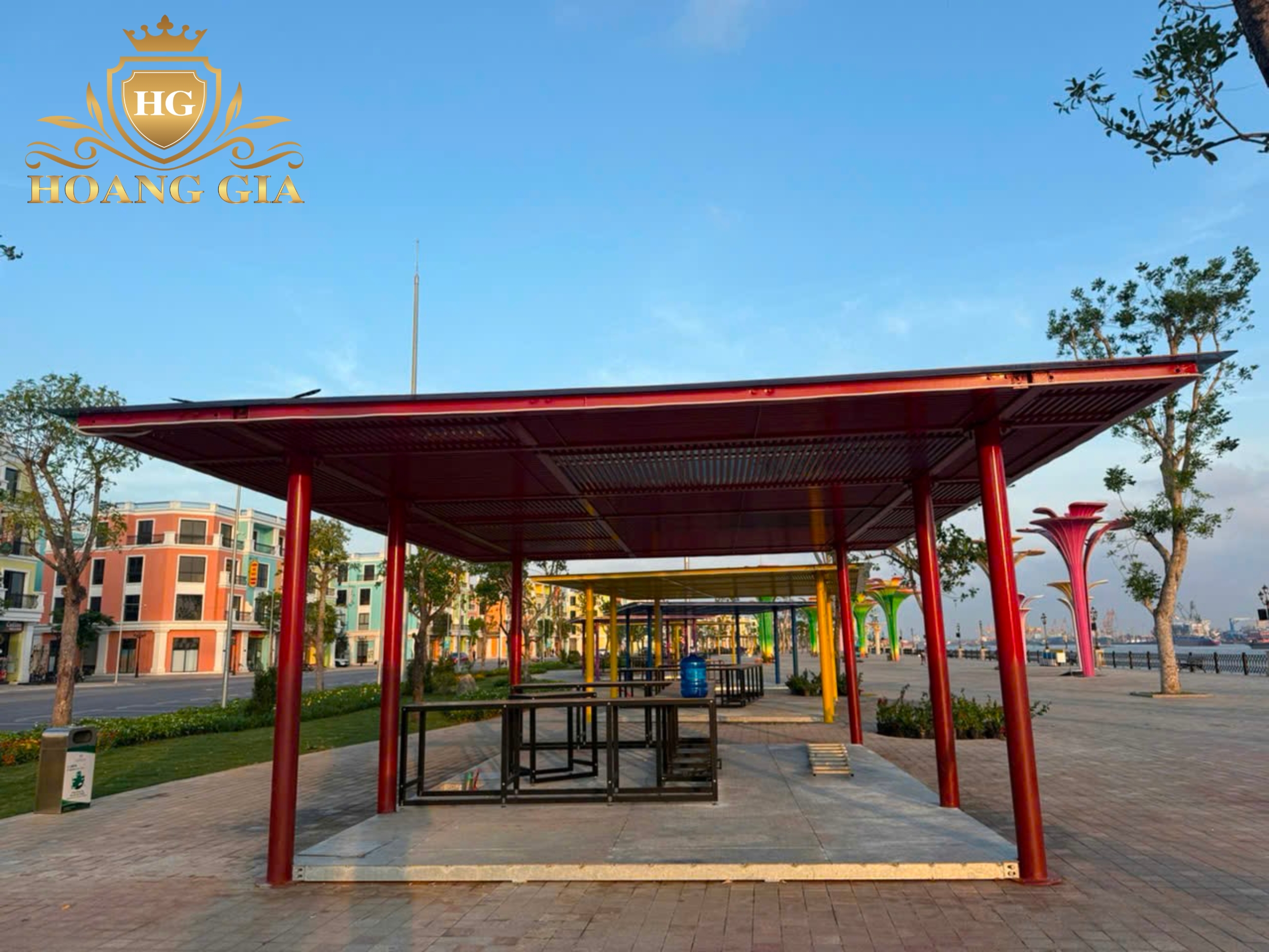 Công trình mái lợp nhựa Poly